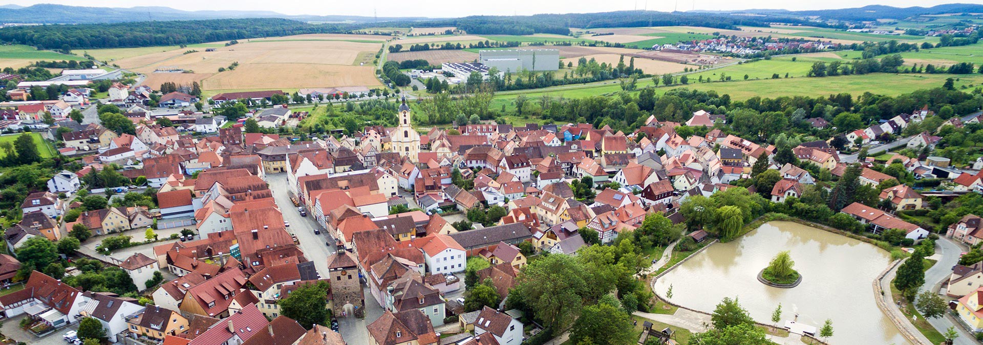 Blick auf Scheinfeld aus der Vogelperspektive